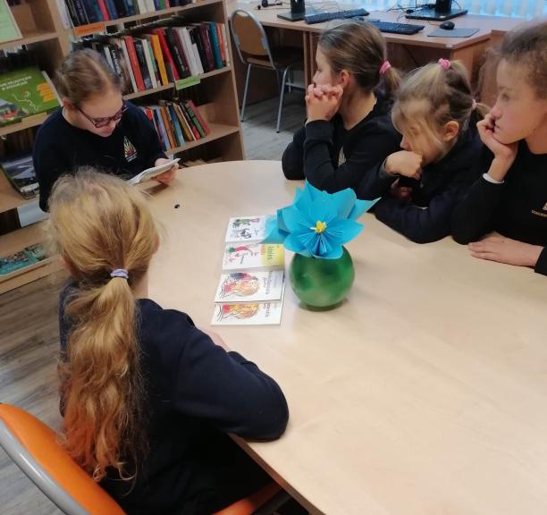 Garsiniai skaitymai Eigirgalos bibliotekoje