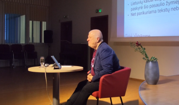 Kalbininkas Antanas Smetona: „Iš arti: žvilgsnis į kalbą ir kalbos kultūrą“