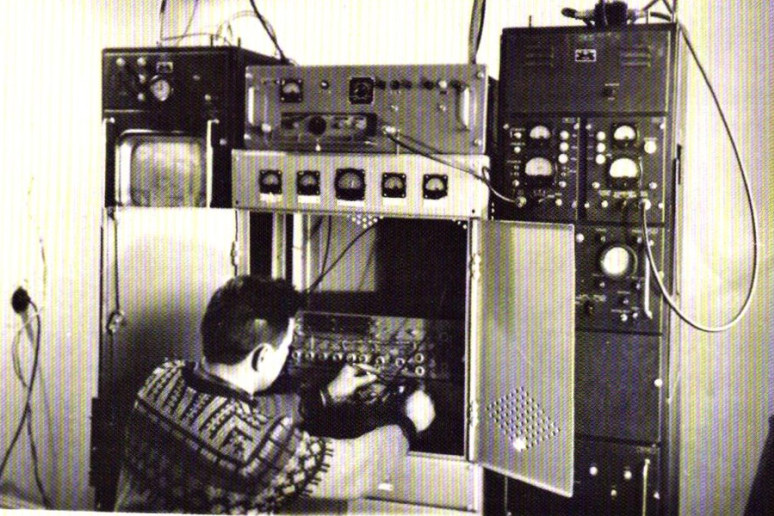 Radijo stoties darbuotojai